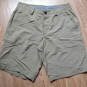 Men's under armour khaki color shorts